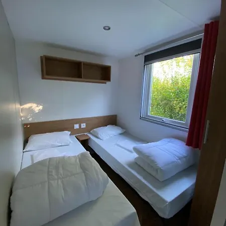 Дом отдыха Mobile 64764 Tybreizh Holidays At Les Charmettes 4 Star Without Fun Pass *