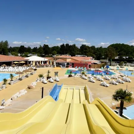 Дом отдыха Mobile 64764 Tybreizh Holidays At Les Charmettes 4 Star Without Fun Pass